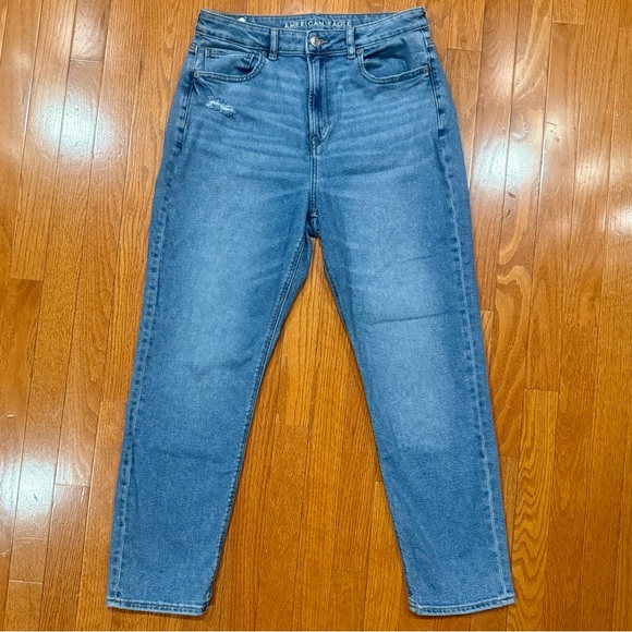 American Eagle Outfitters Denim - American Eagle Mom Jeans Womens 10 Stretch Denim Pants Light Wash Distressed
